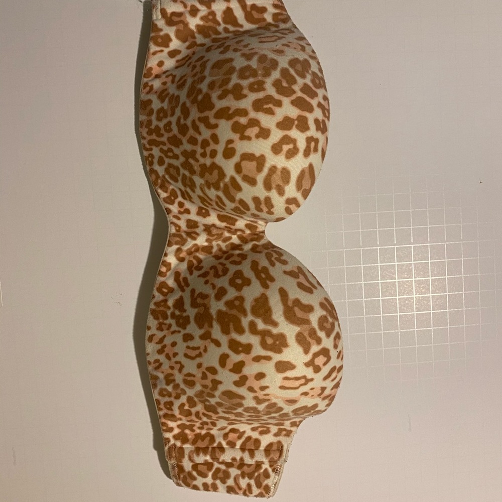 Victoria’s Secret Lined Strapless Bra